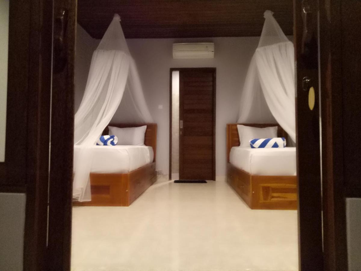 Khalisha Villa Airsatang Exterior foto