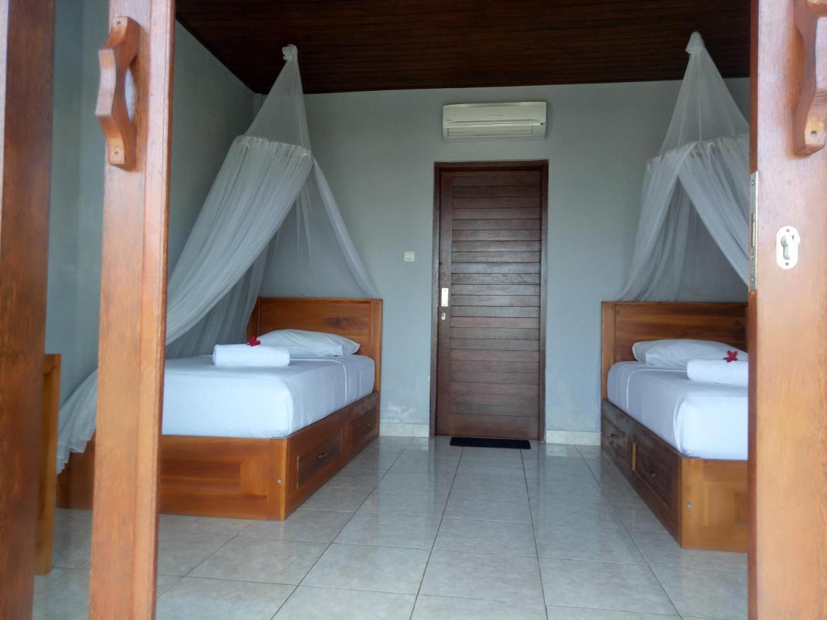 Khalisha Villa Airsatang Exterior foto