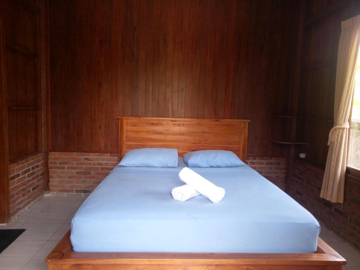 Khalisha Villa Airsatang Exterior foto